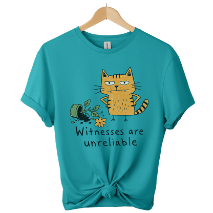 Witnesses Are Unreliable Cat T-Shirt